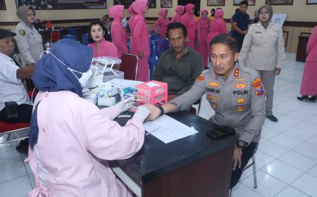 Polres Blitar Kota Wujudkan Polri untuk Masyarakat Lewat Bakti Kesehatan
